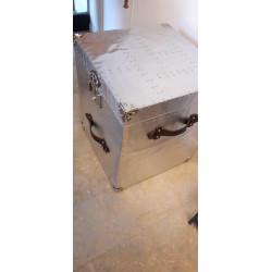 BAULE RIVESTITO IN ALLUMINIO