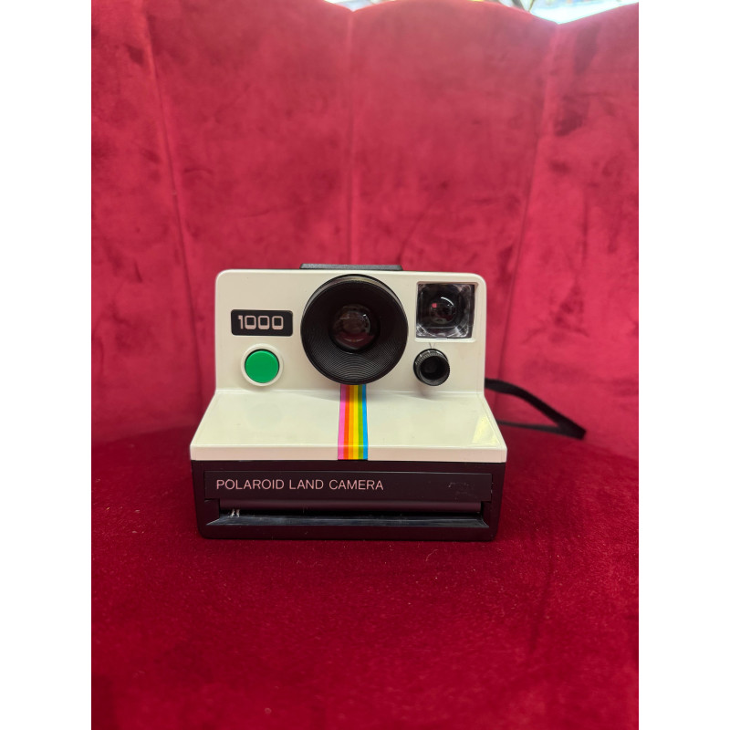 POLAROID 1000 LAND CAMERA POLAROID 1000 LAND CAMERA