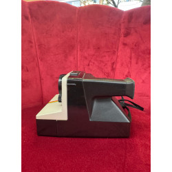POLAROID 1000 LAND CAMERA