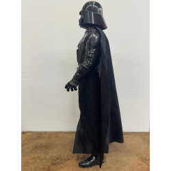 DARTH VADER ACTION FIGURE