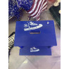 CONVERSE, SGABELLO IN LEGNO , COLORE BLU