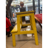 CONVERSE, SGABELLO IN LEGNO , COLORE GIALLO