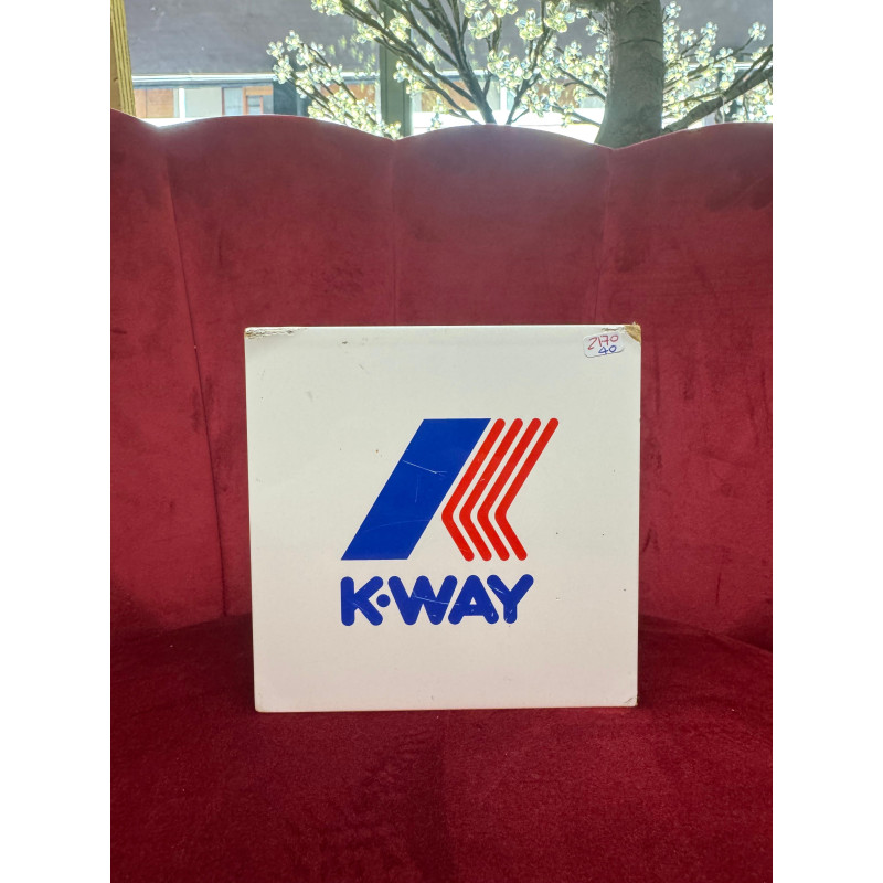 K-WAY,TARGA
