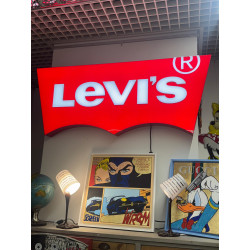 INSEGNA  LEVI'S, H.75 CM