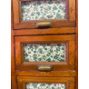 MOBILE IN LEGNO, VARI CASSETTI