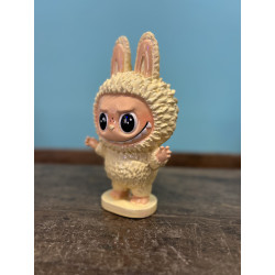 LABUBU (R)  YELLOW - Little 27