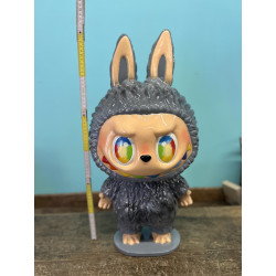 LABUBU (R) GREY RAINBOW - 65