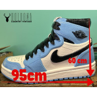 SCARPA - AIR JORDAN 1 North Carolina - 95x60cm