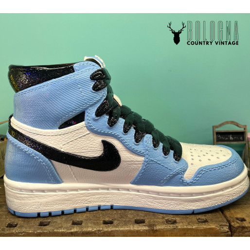SCARPA - AIR JORDAN 1 North Carolina - 95x60cm